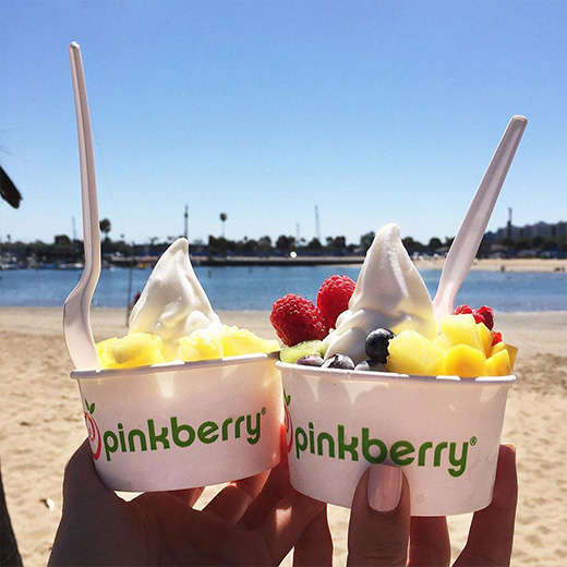 Strawberry Dragonfruit | Flavored Frozen Yogurt | Pinkberry®